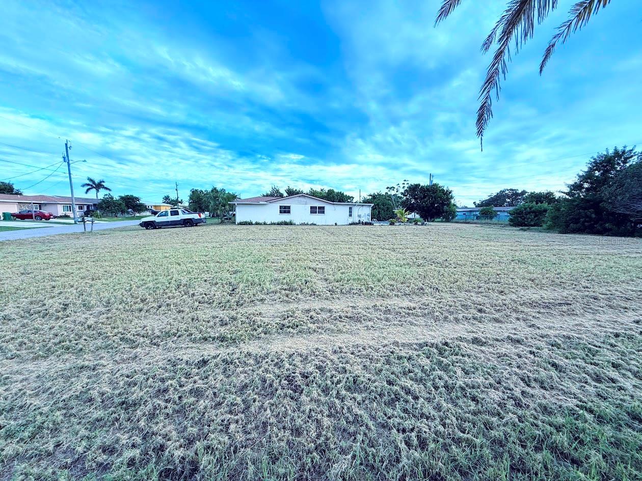 CHARLOTTE SEC 06 - Residential