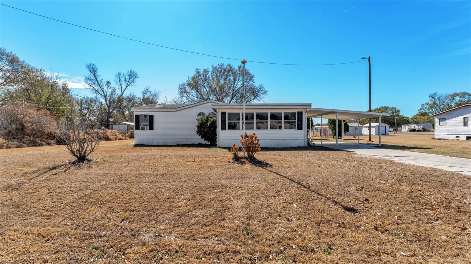 THORNHILL ESTATES - Residential