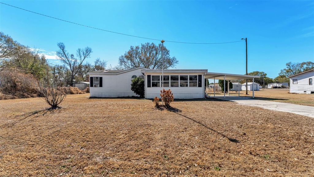 Photo of 31 Cactus Circle N, Winter Haven, FL 33880 (MLS # L4959400)