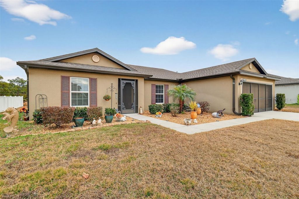 Photo of 12058 Callicarpa Lane, Leesburg, FL 34788 (MLS # G5107550)