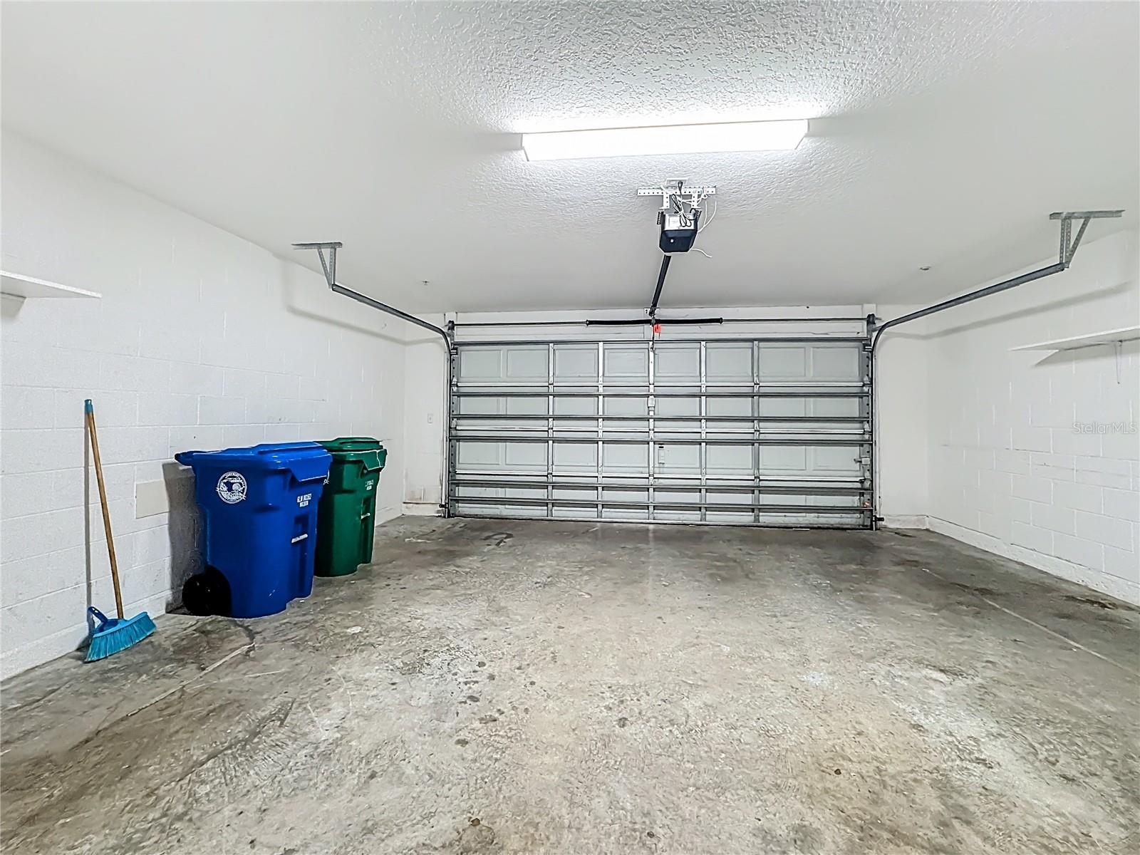 FOUNTAIN PARKE AT LAKE MARY - Residential Lease