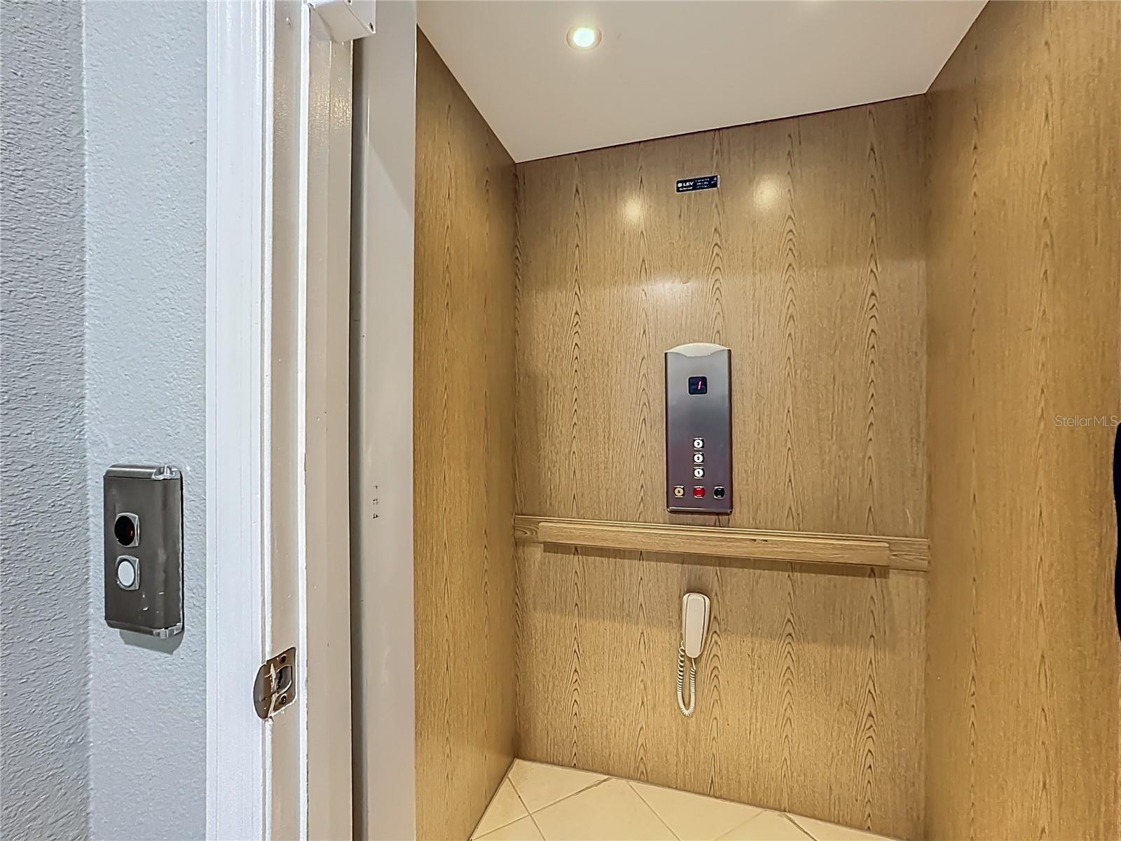 FOUNTAIN PARKE AT LAKE MARY - Residential Lease