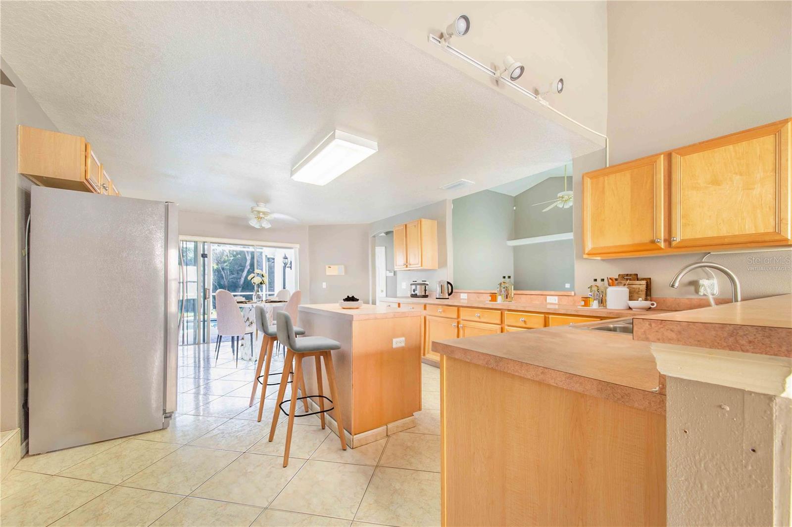 THOUSAND OAKS PH 03 - Residential