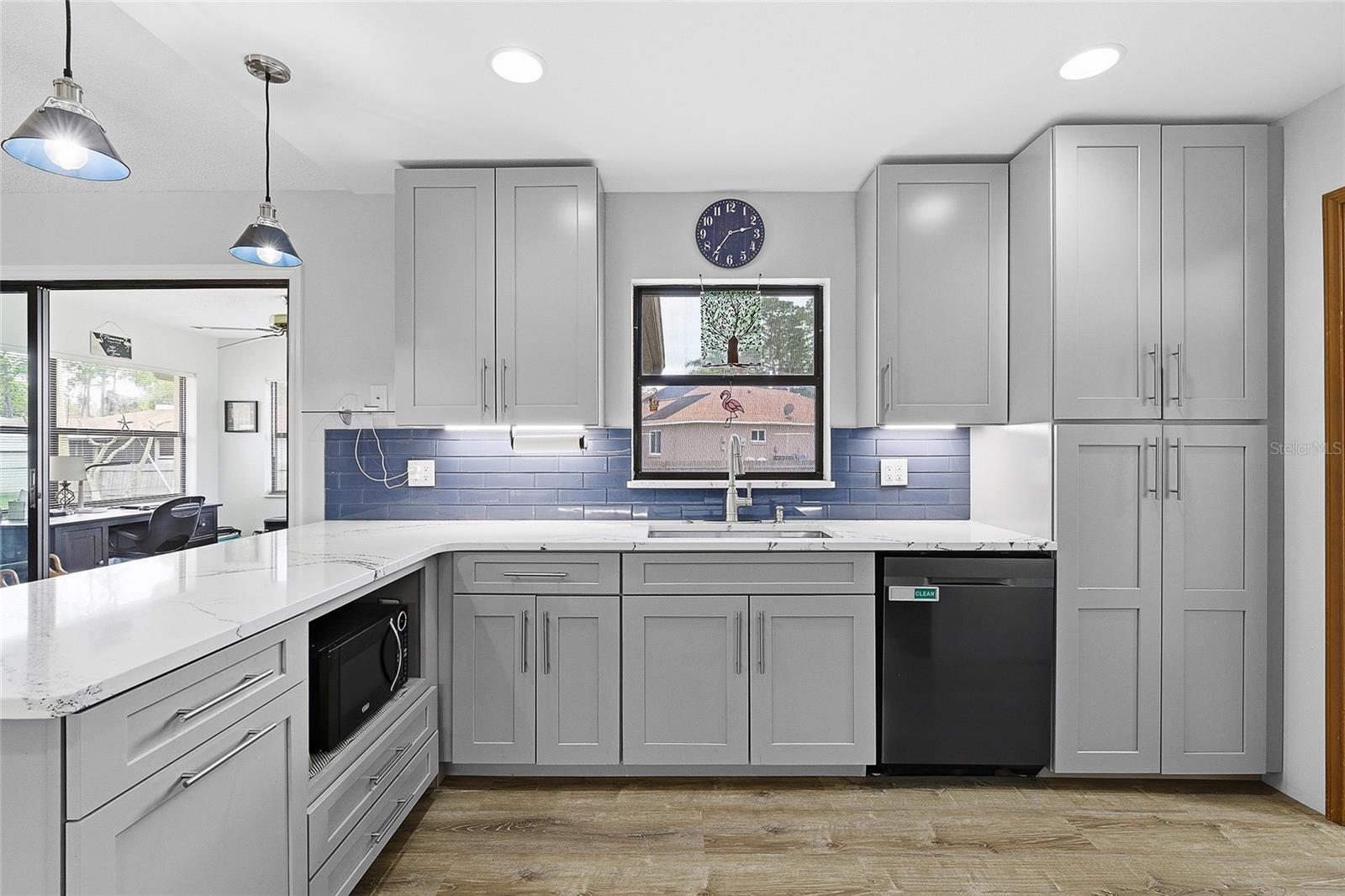 FLORIDA SHORES 01 - Residential