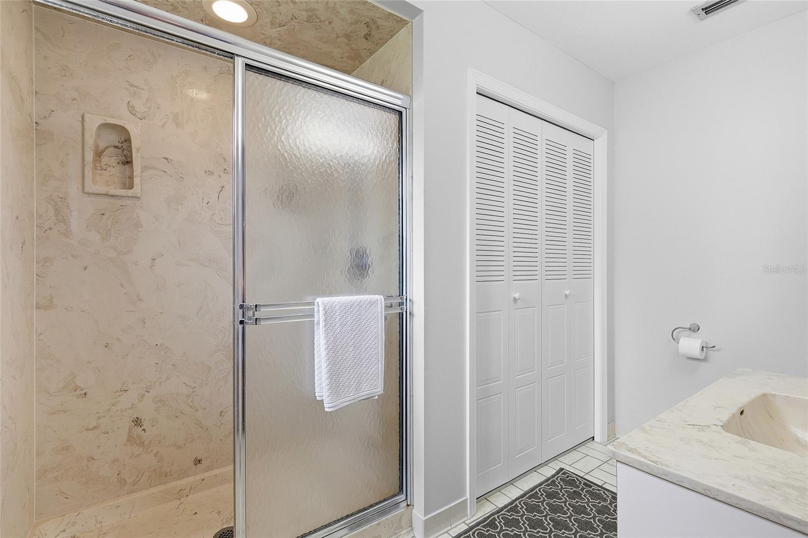 FLORIDA SHORES 01 - Residential