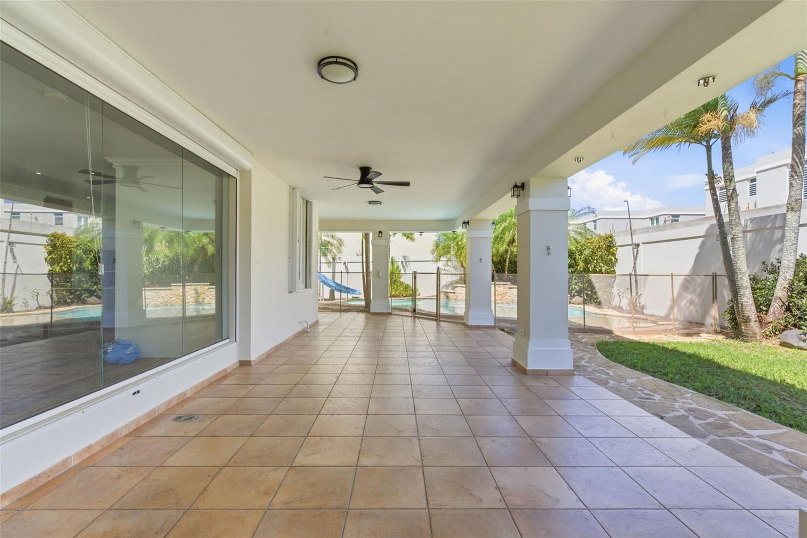 PASEO LOS CORALES II - Residential