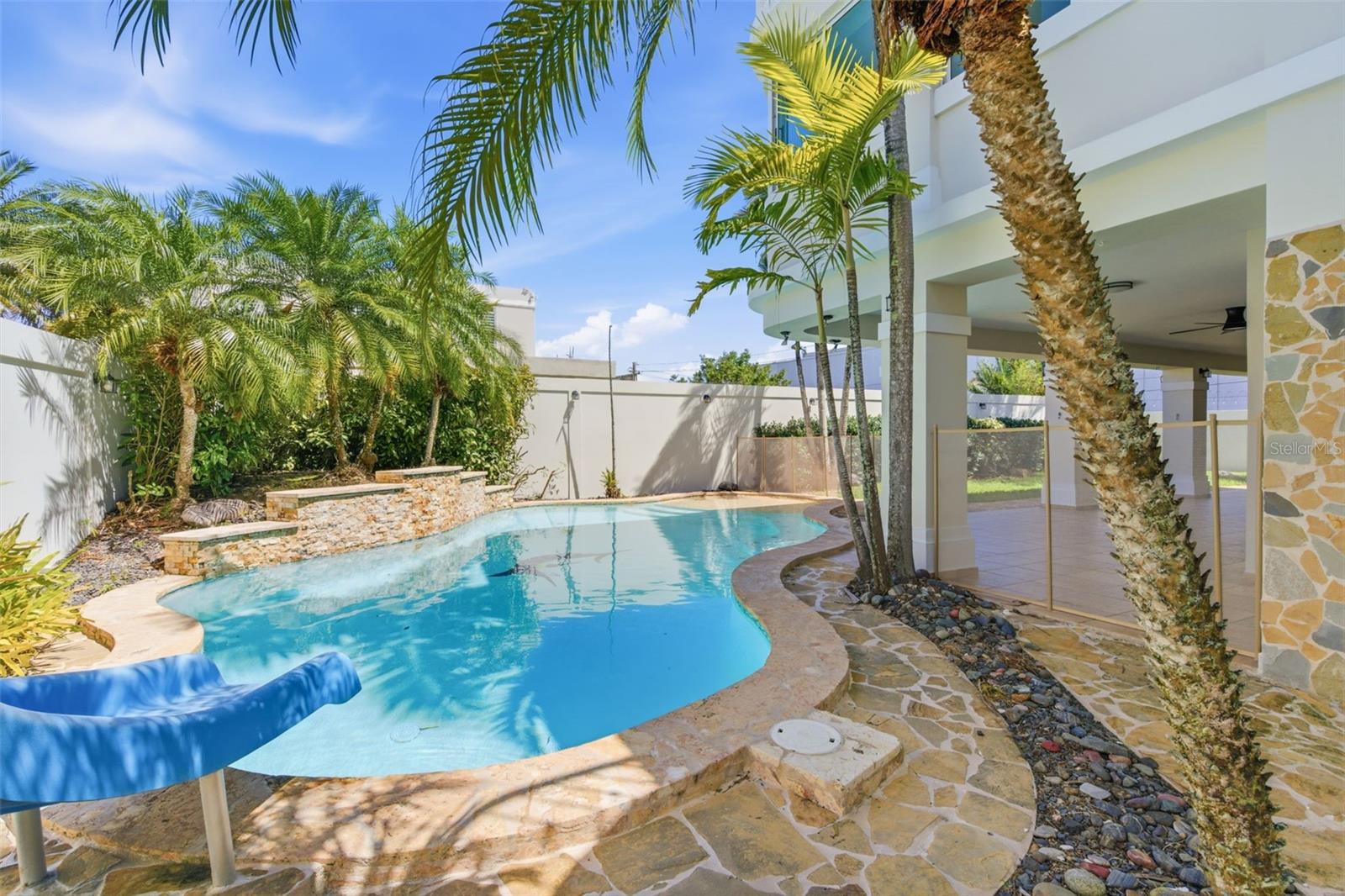 PASEO LOS CORALES II - Residential