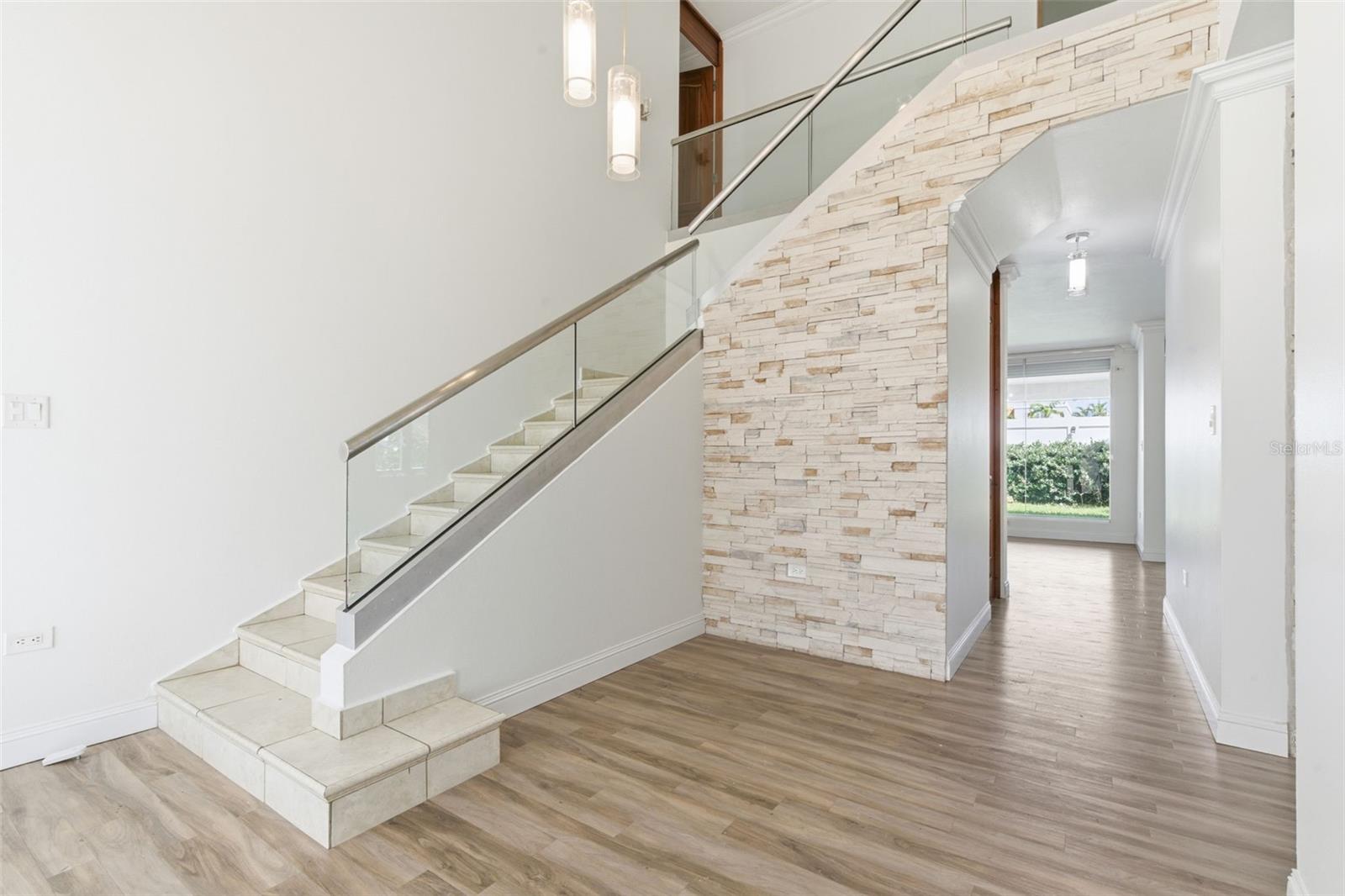 PASEO LOS CORALES II - Residential