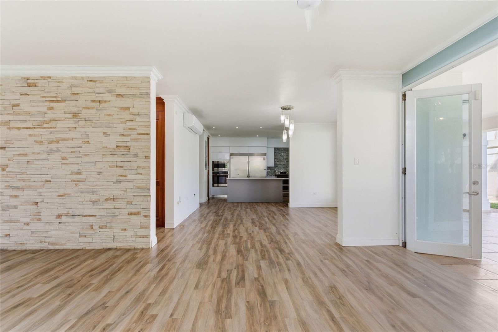 PASEO LOS CORALES II - Residential