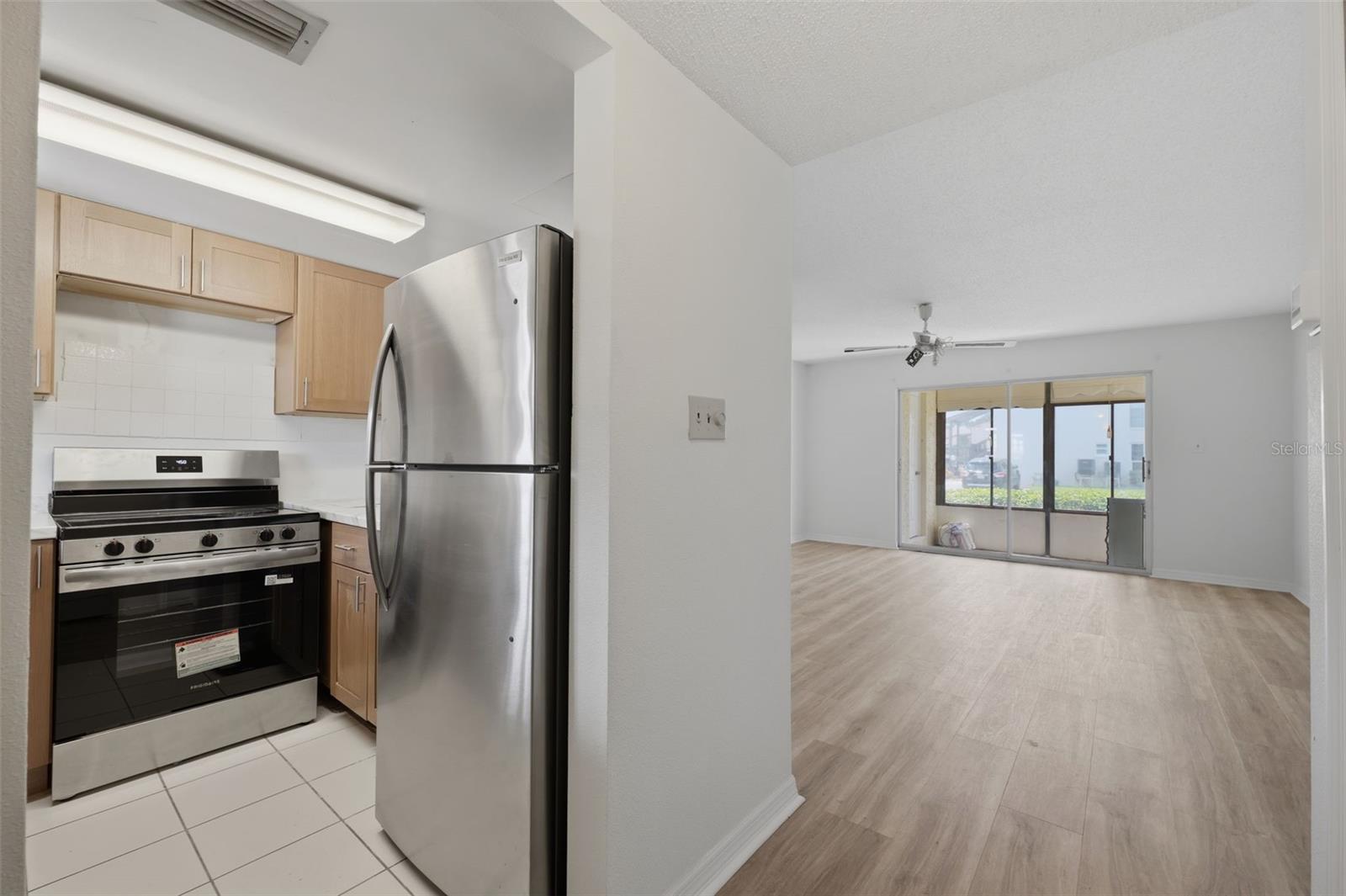 5207 TURQUOISE LANE 101