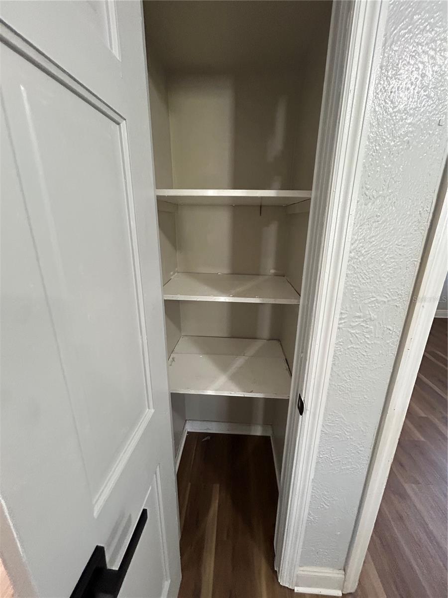 ECHO HILLS SUB - Residential Lease