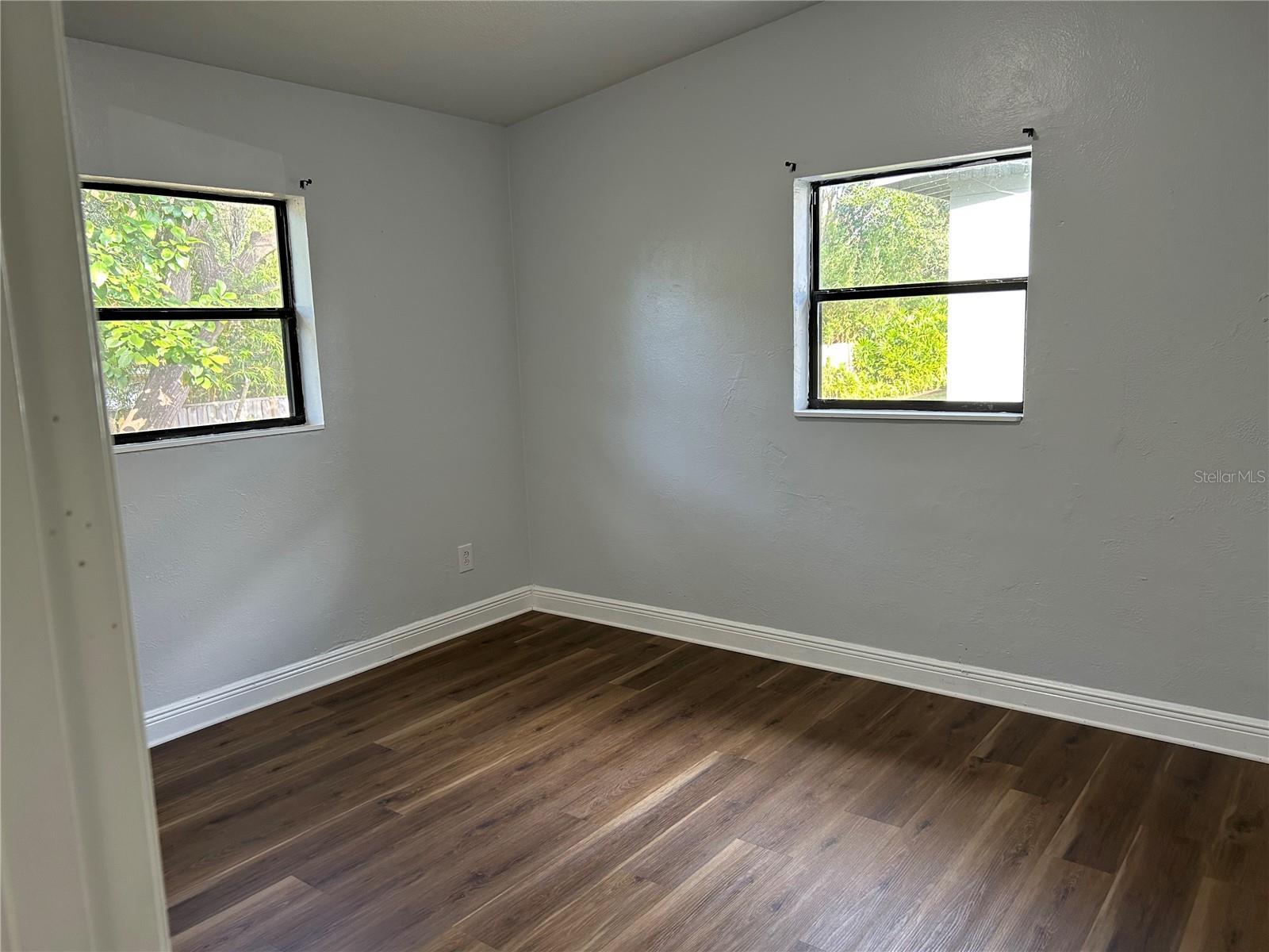 ECHO HILLS SUB - Residential Lease