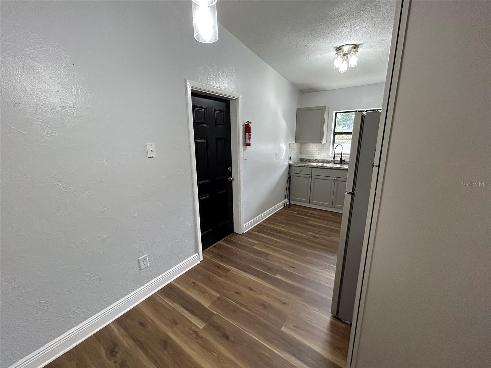 ECHO HILLS SUB - Residential Lease