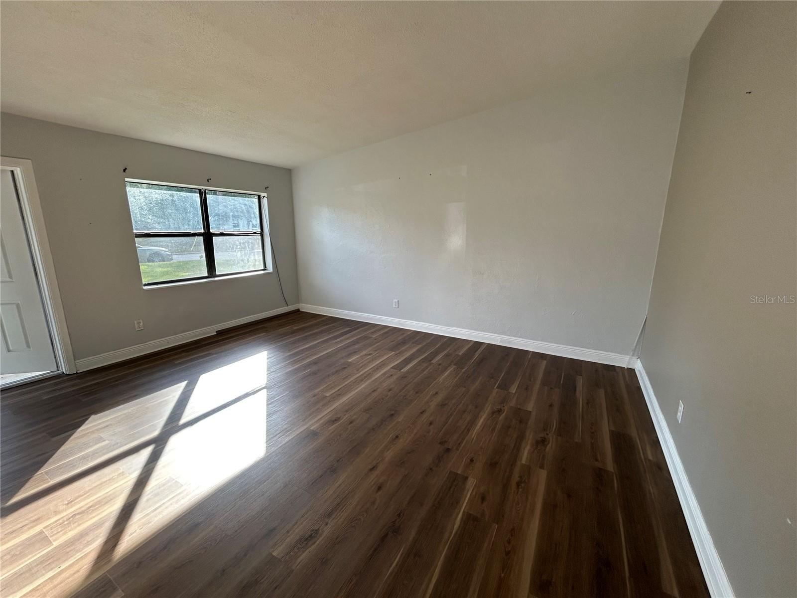 ECHO HILLS SUB - Residential Lease