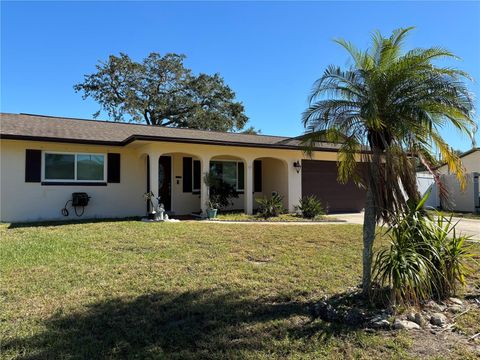 A home in LARGO