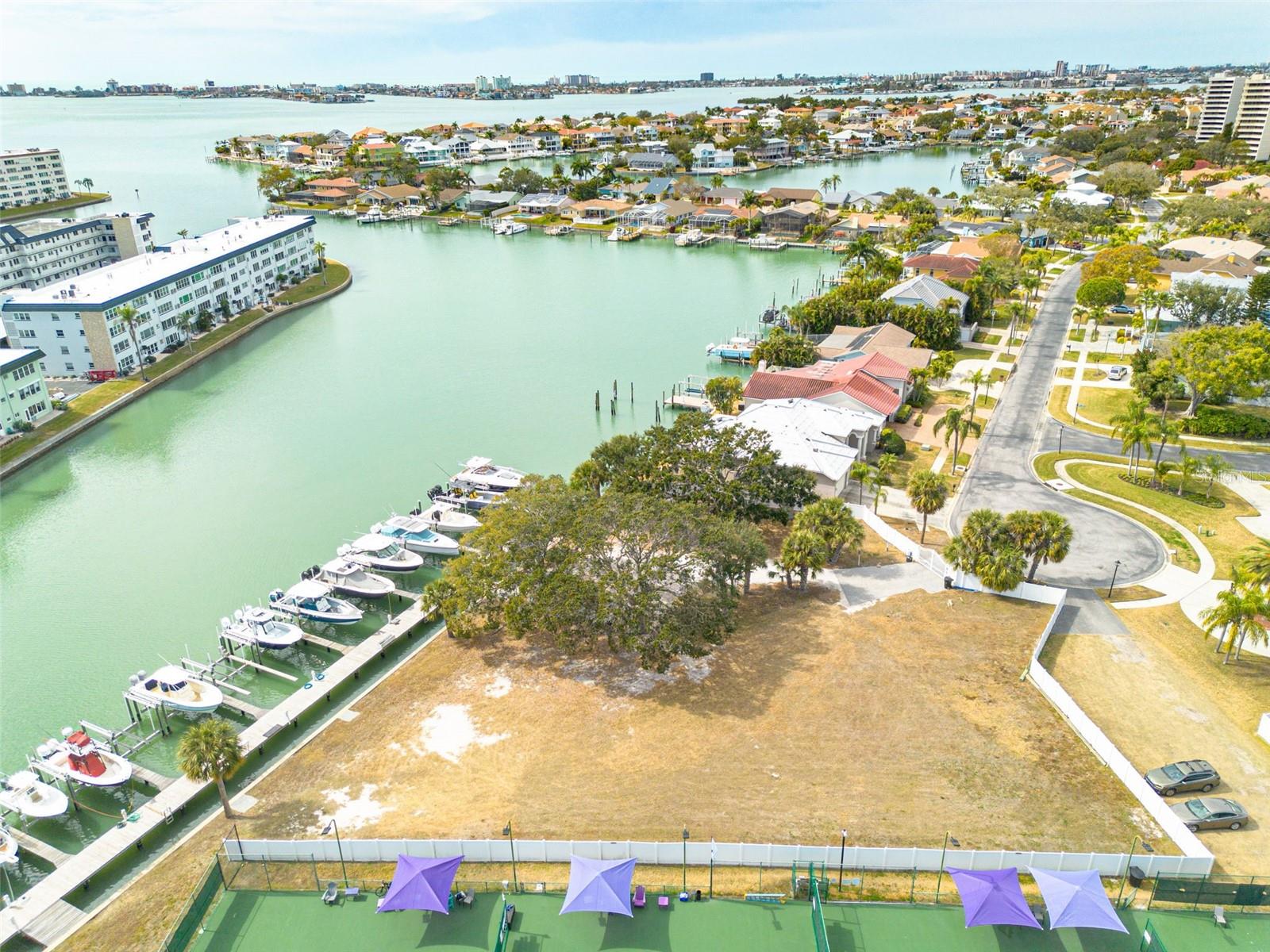 5814 SKIMMER POINT BOULEVARD S