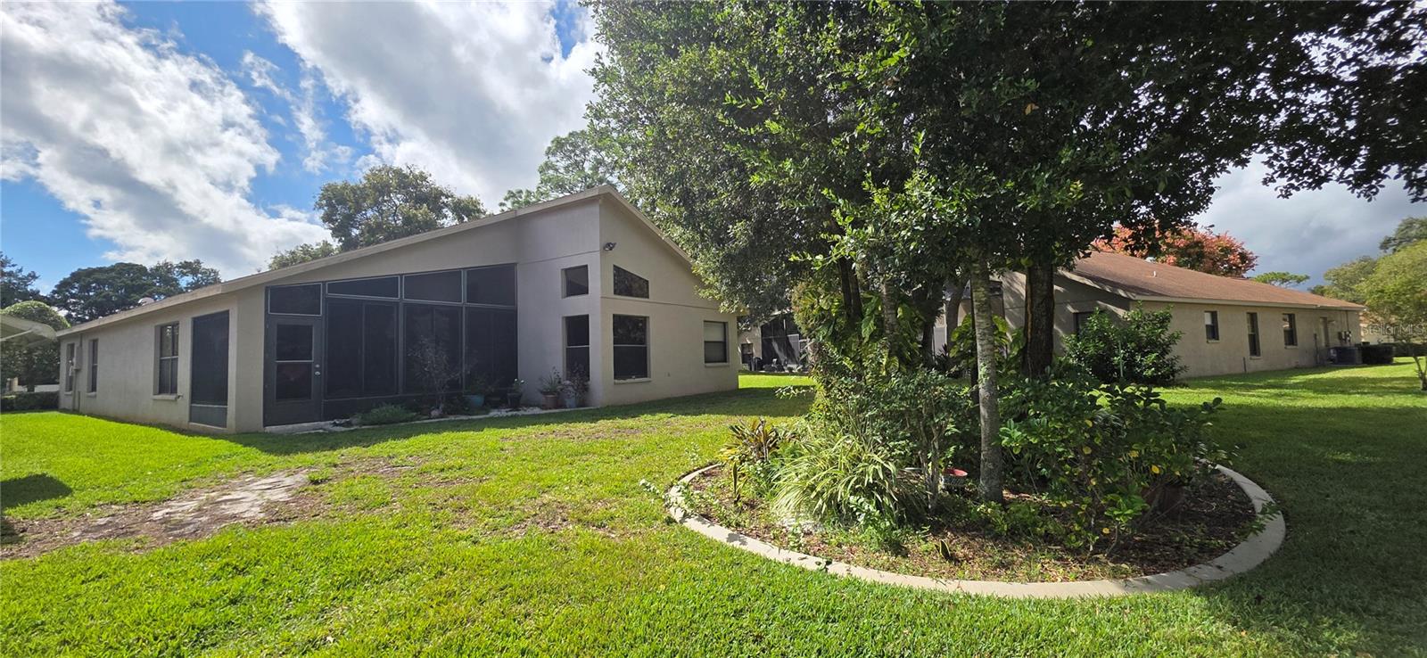 WELLINGTON AT SEVEN HILLS PH 3 - Residential