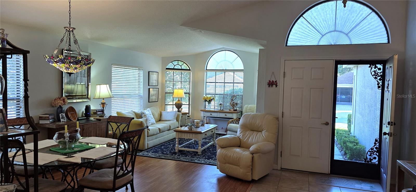 WELLINGTON AT SEVEN HILLS PH 3 - Residential