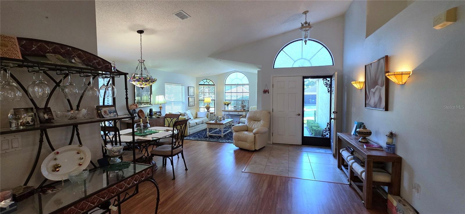 WELLINGTON AT SEVEN HILLS PH 3 - Residential