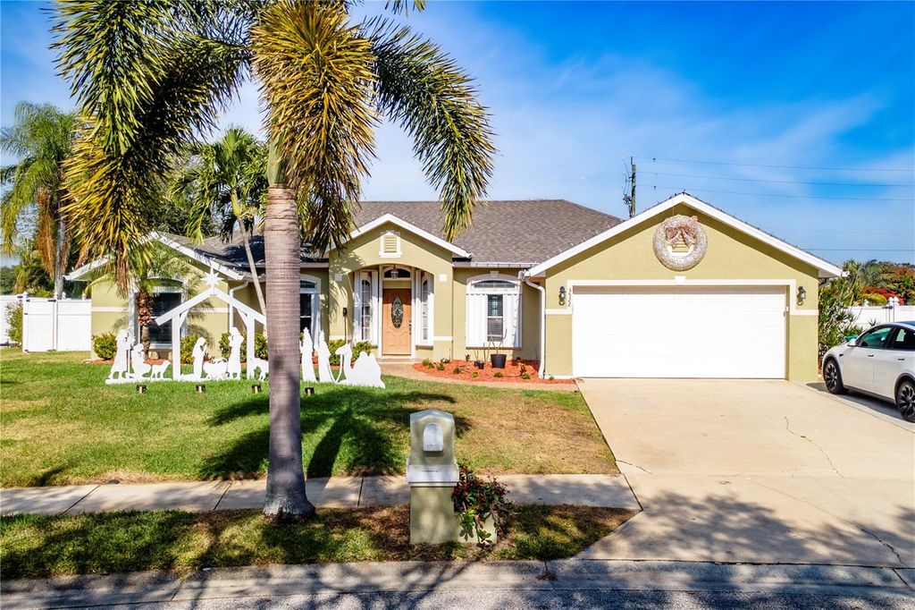 Photo of 3522 Twelve Oaks Cir, Merritt Island, FL 32953 (MLS # O6372848)
