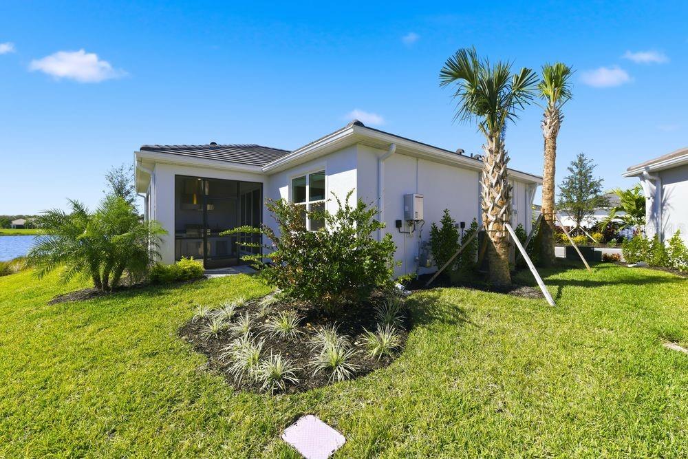 AZARIO ESPLANADE - Residential