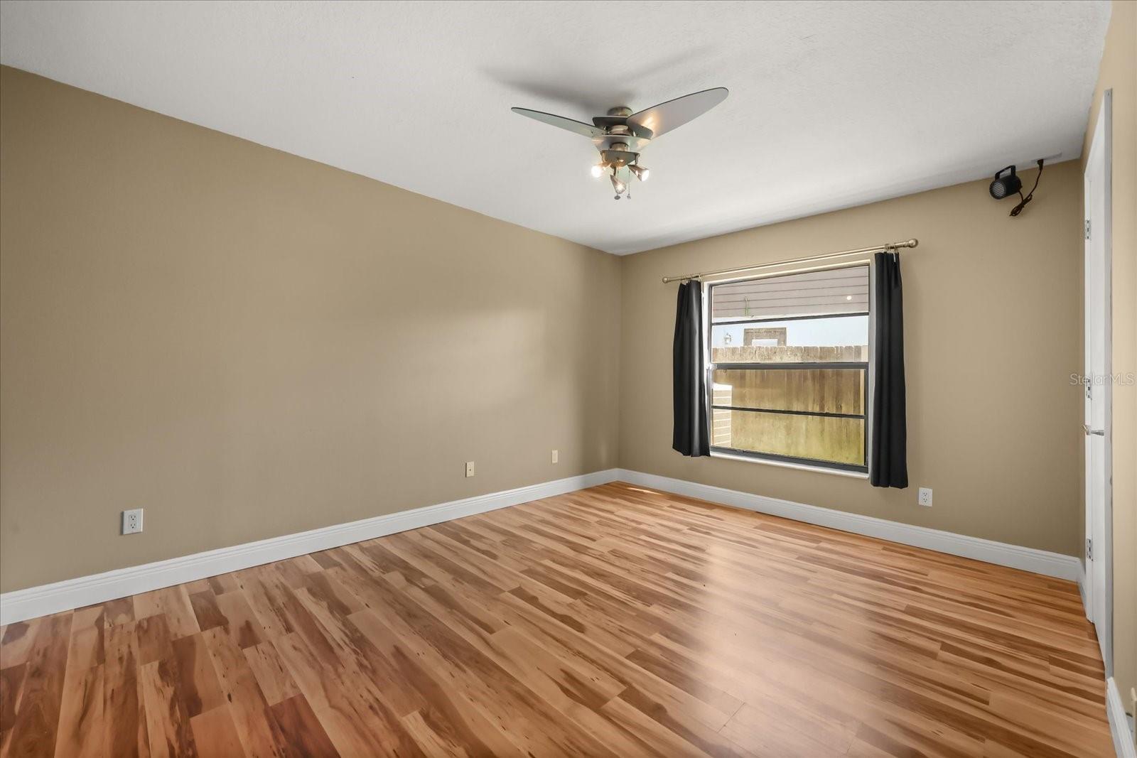 SABAL POINT SABAL TRAIL AT - Residential