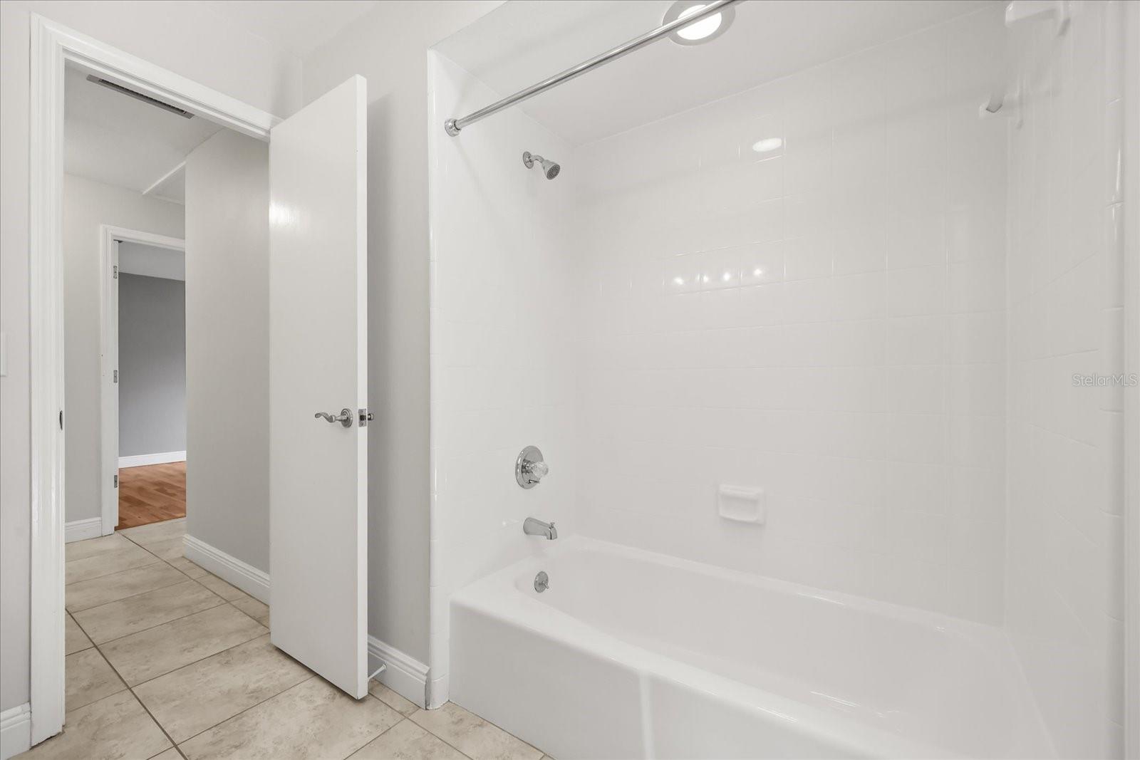 SABAL POINT SABAL TRAIL AT - Residential