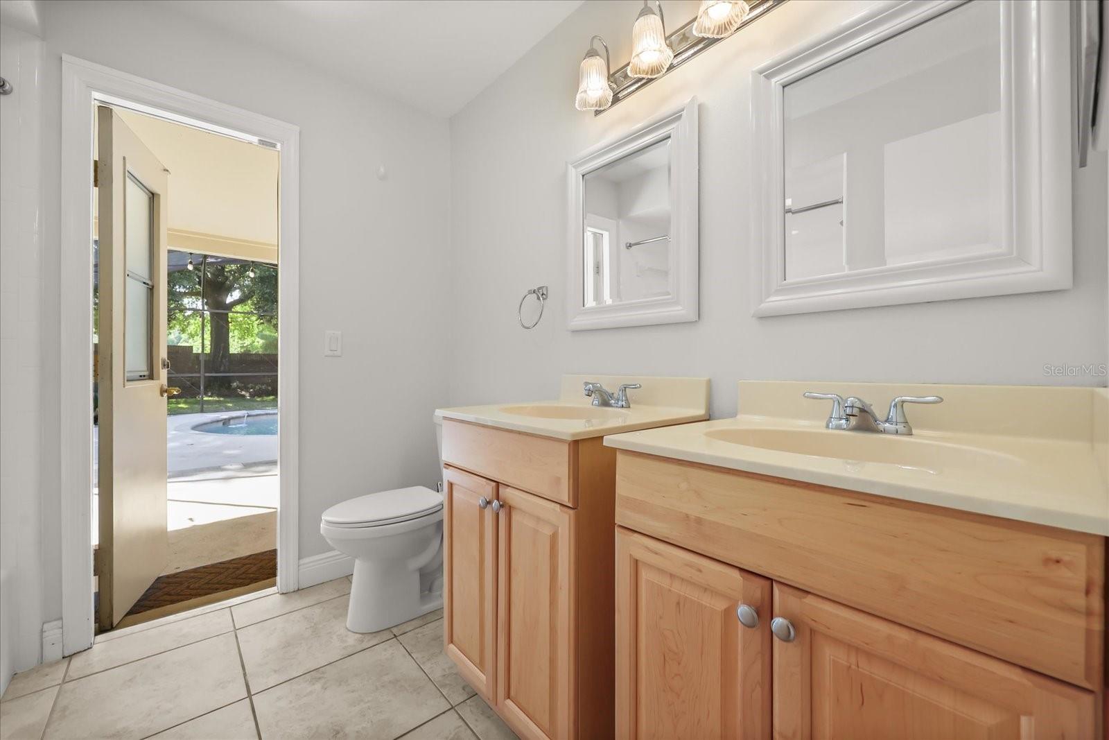 SABAL POINT SABAL TRAIL AT - Residential