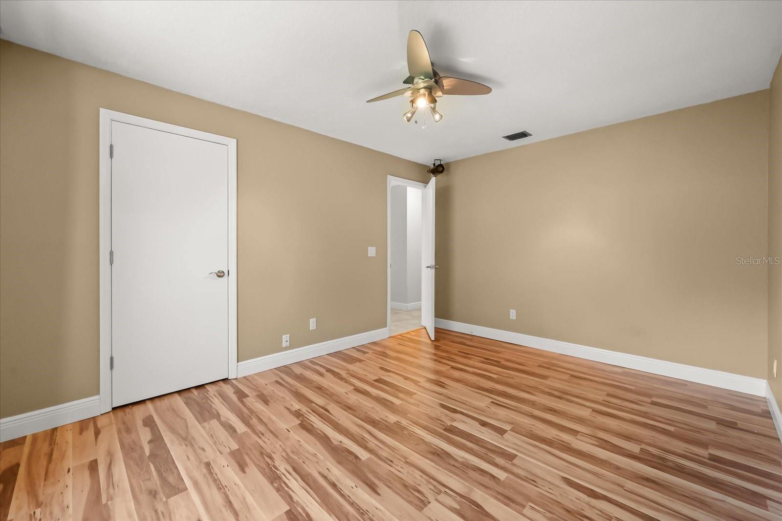 SABAL POINT SABAL TRAIL AT - Residential