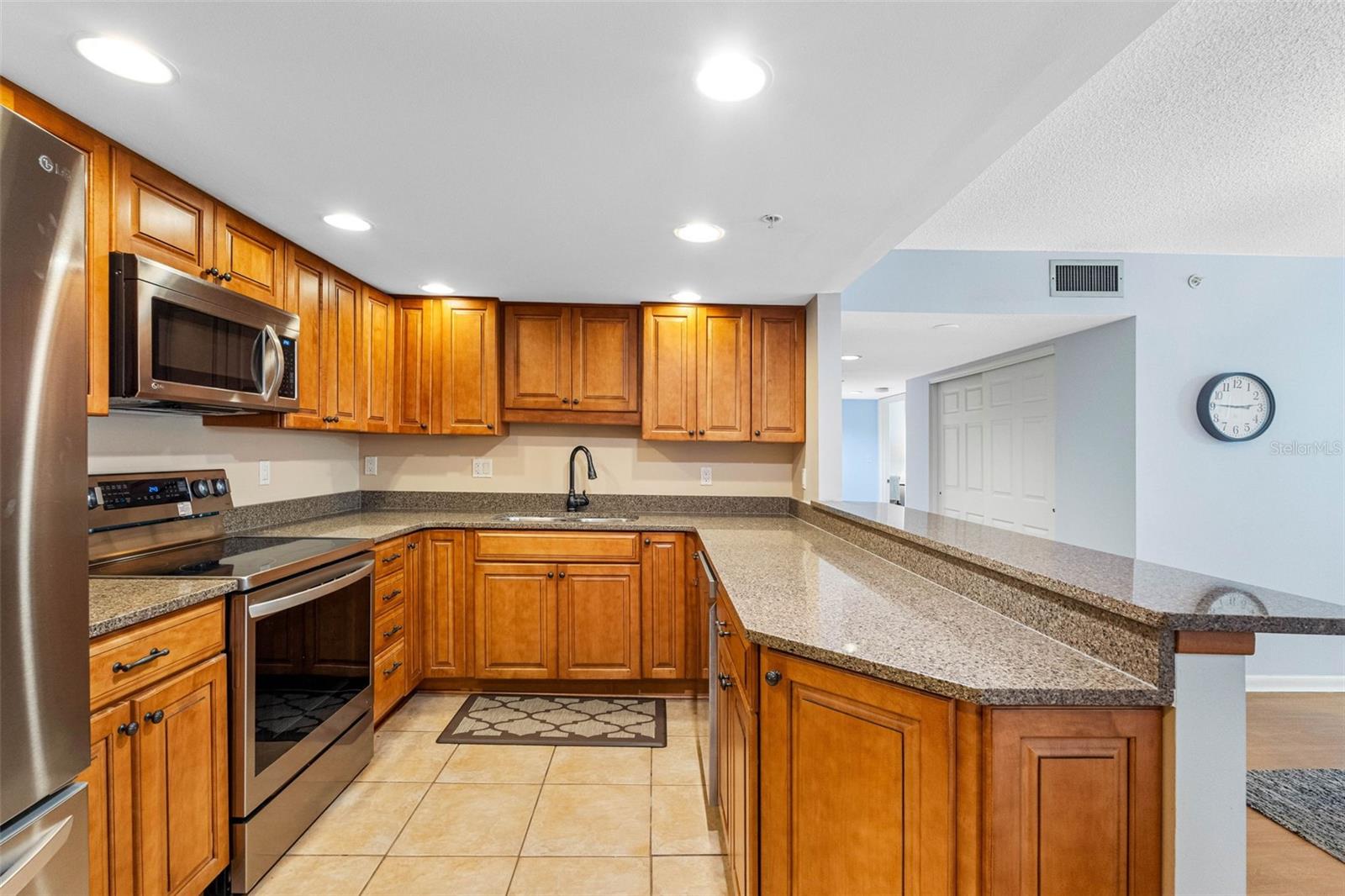 SAND KEY CONDO-SOUTH BEACH - Residential