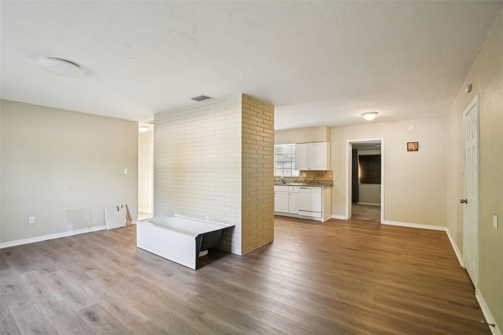 HIGHLAND PINES 3RD ADD - Residential