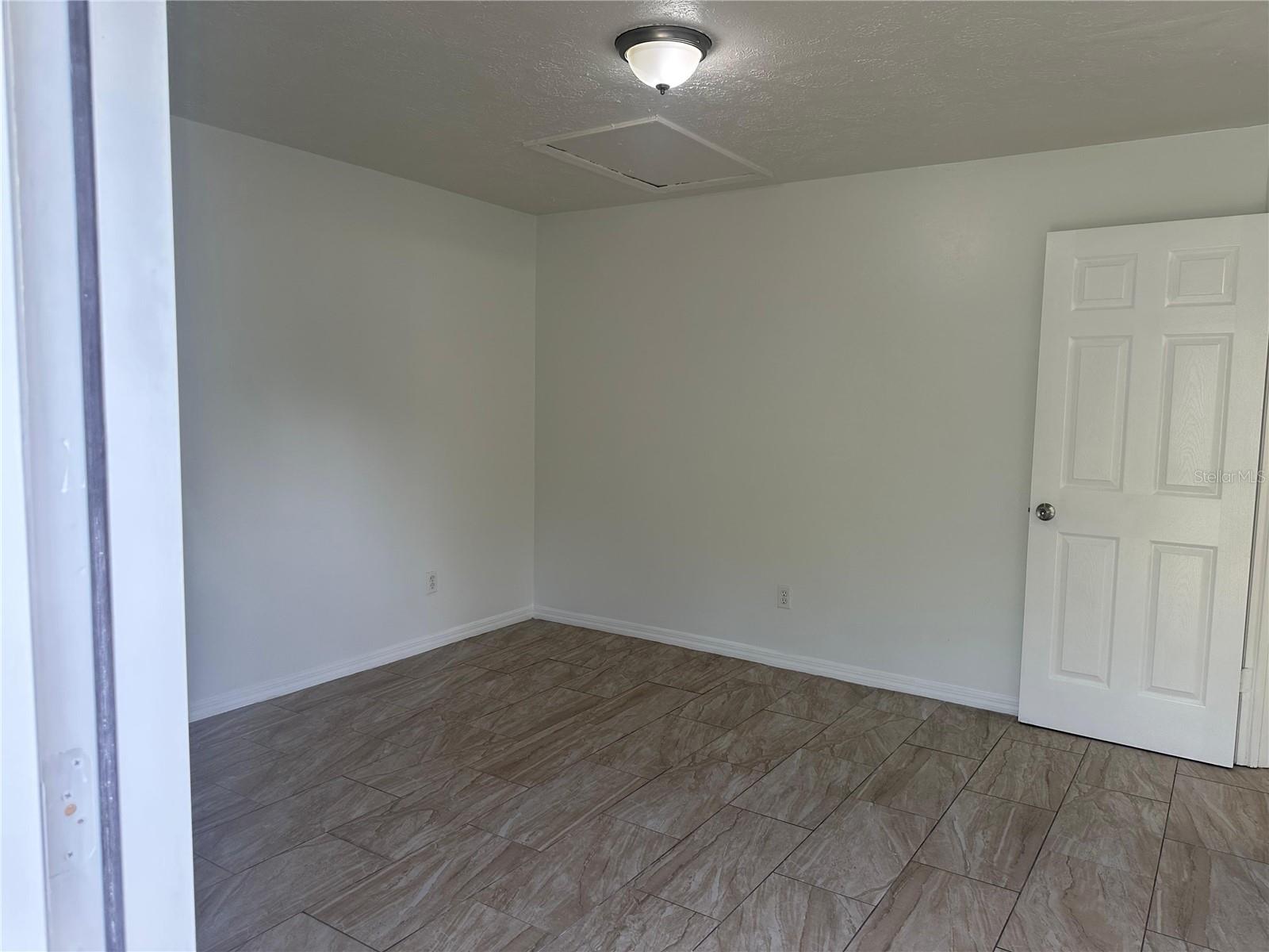 OCALA RIDGE - Residential Income