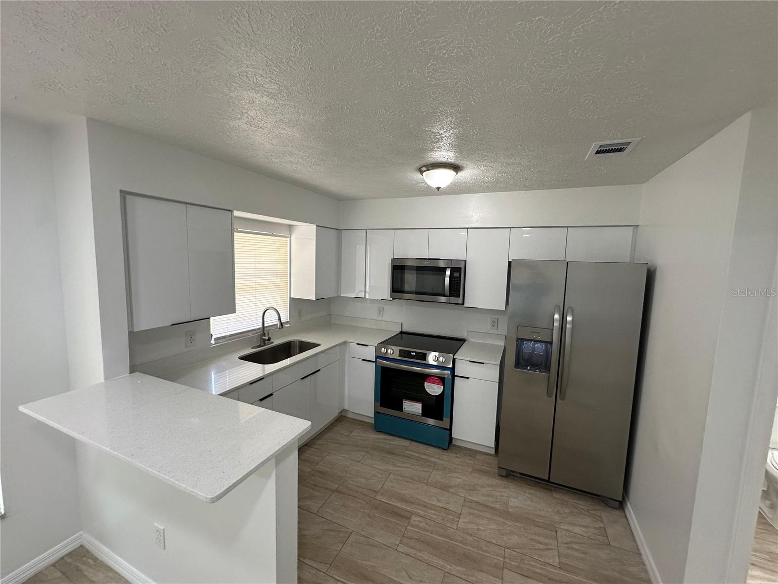 OCALA RIDGE - Residential Income