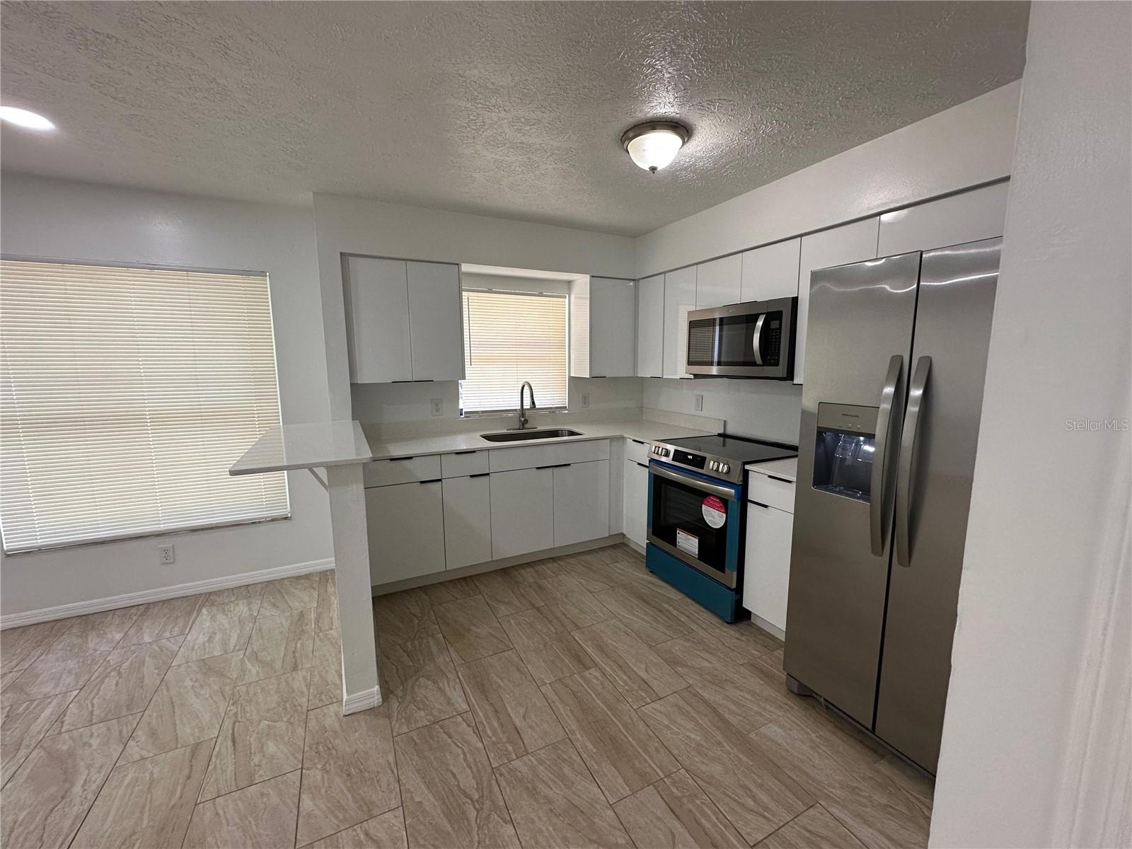 OCALA RIDGE - Residential Income