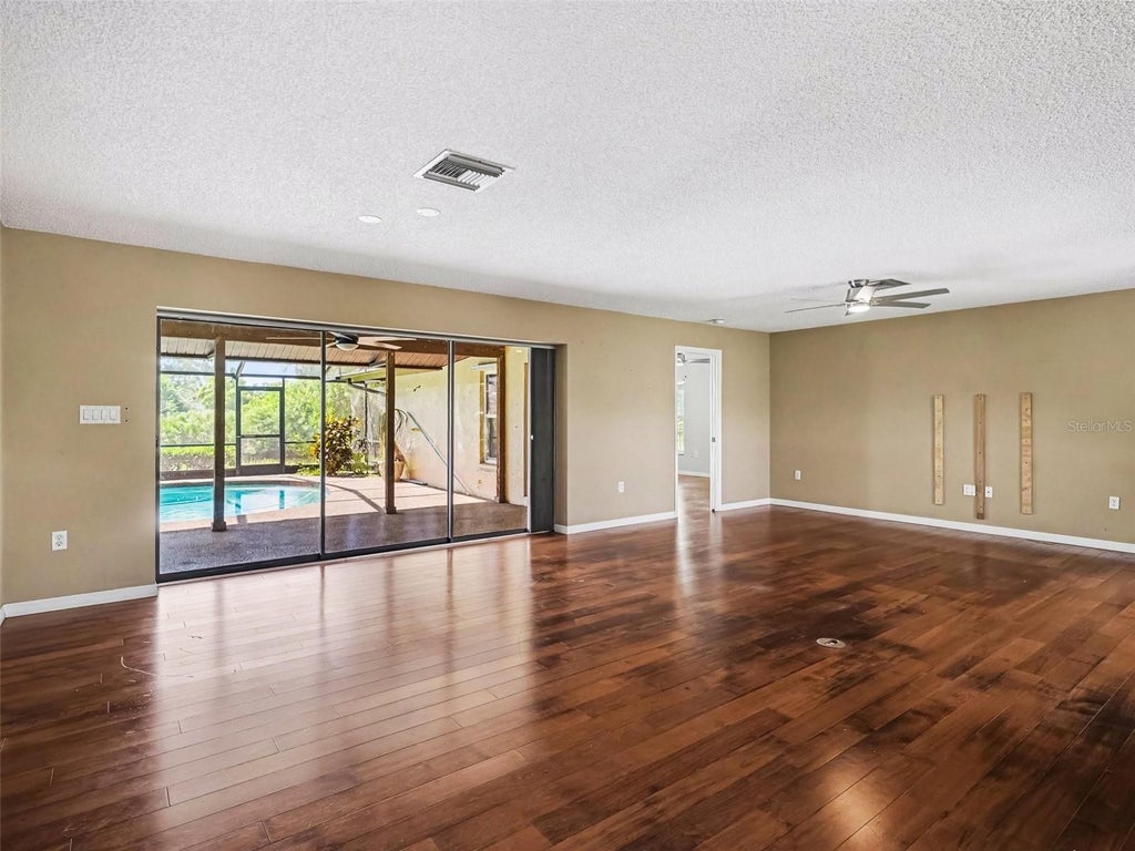 Photo of 4375 Sedley Lane, Sarasota, FL 34241 (MLS # A4706710)