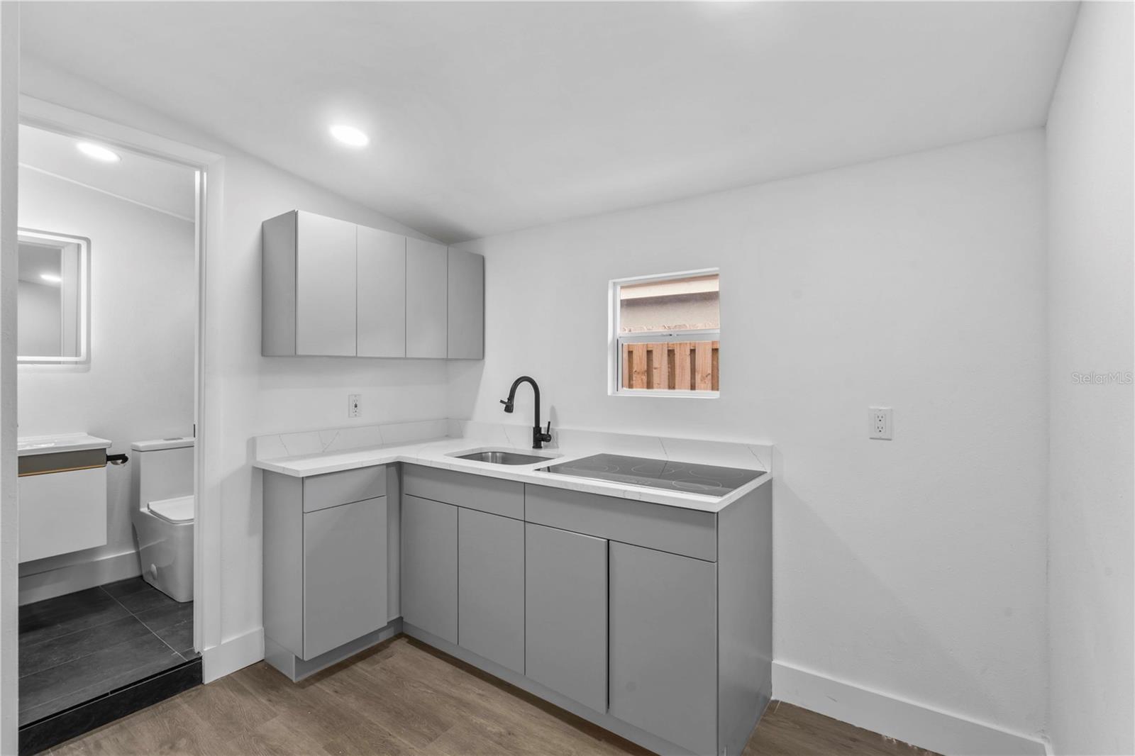 WEST PORT - Residential