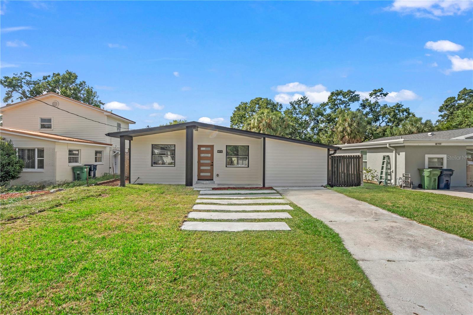 WEST PORT - Residential