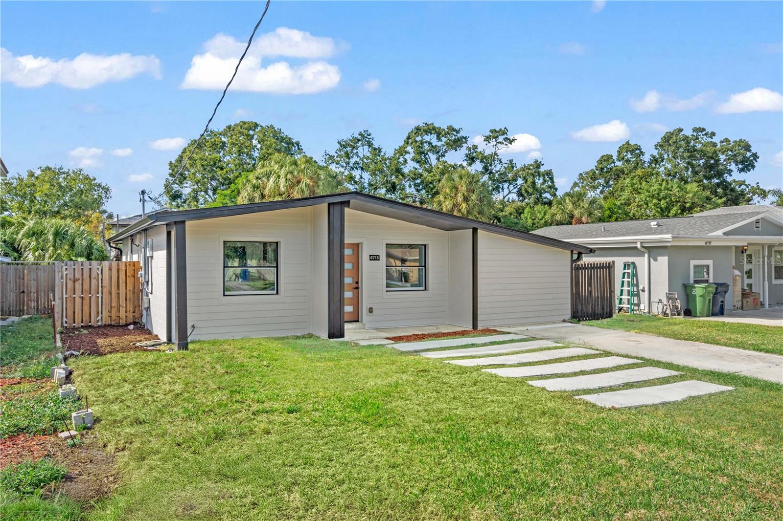 WEST PORT - Residential