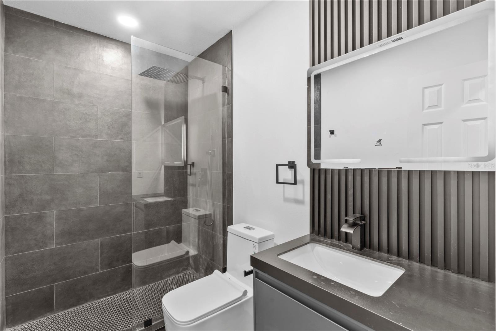 WEST PORT - Residential