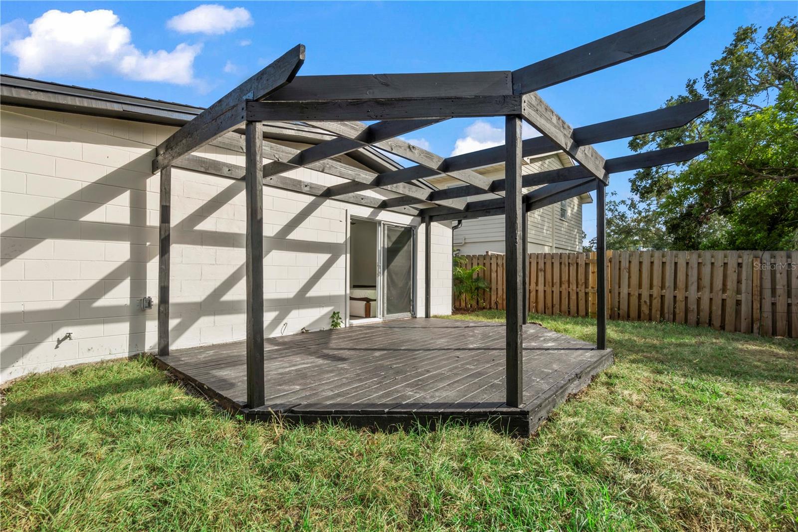 WEST PORT - Residential