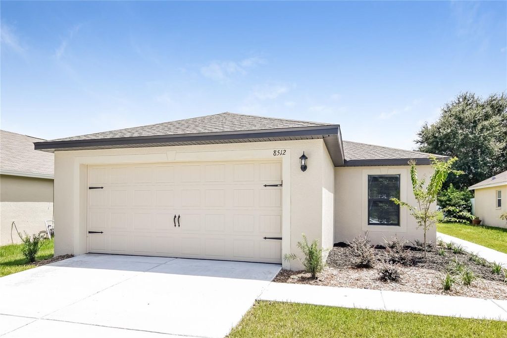 Photo of 8512 Silverbell Loop, Brooksville, FL 34613 (MLS # O6378642)