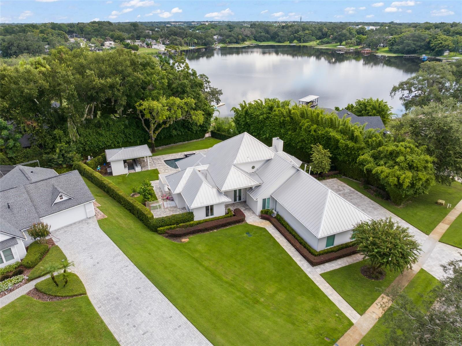 9019 SPENCE COURT