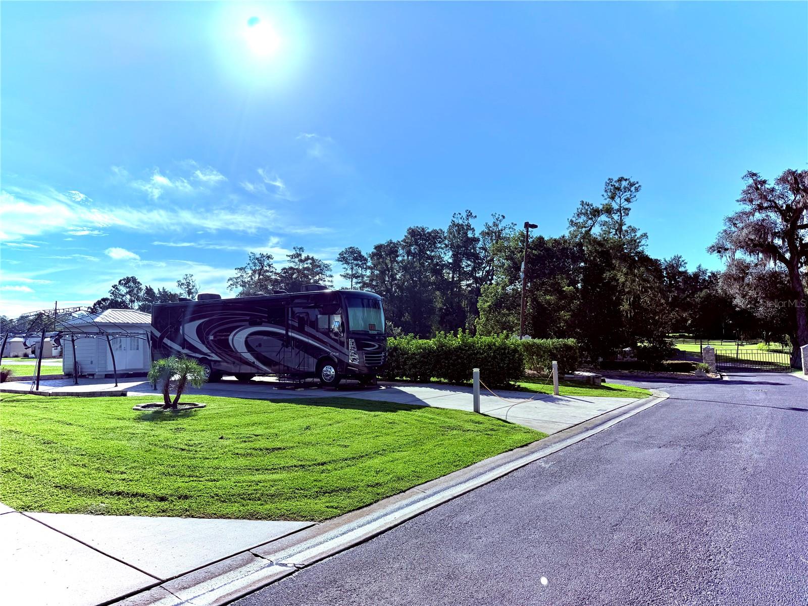 10226 NE 28TH LOOP