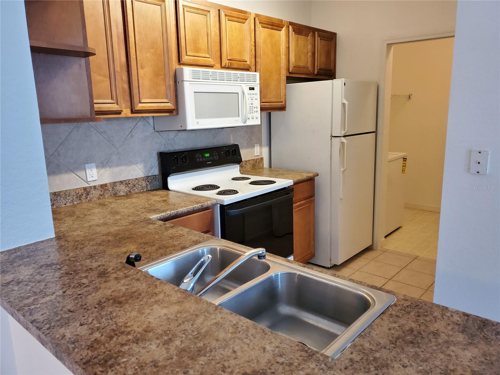 SERENATA SARASOTA CONDO - Residential Lease