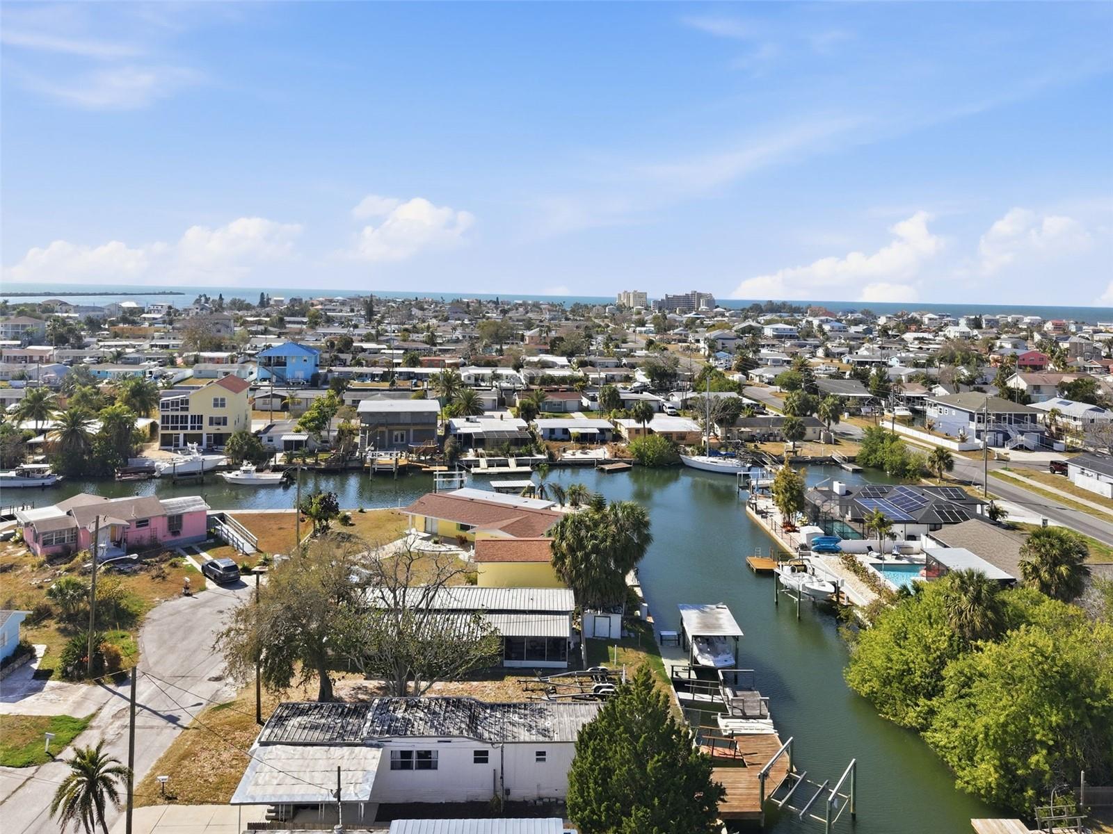 VISTA DEL MAR - Residential