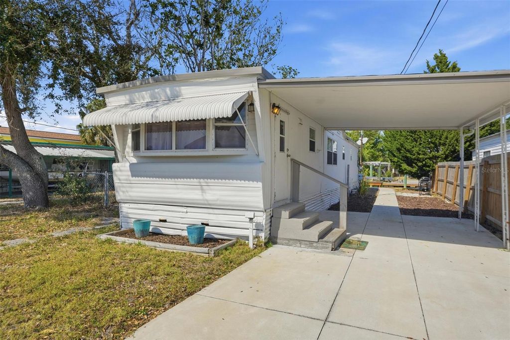 Photo of 6727 Albatross Lane, Hudson, FL 34667 (MLS # W7883236)