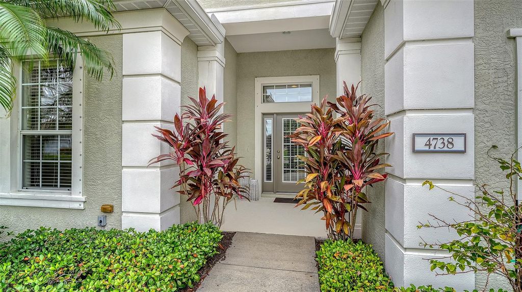 Photo of 4738 Claremont Park Drive, Bradenton, FL 34211 (MLS # A4665492)