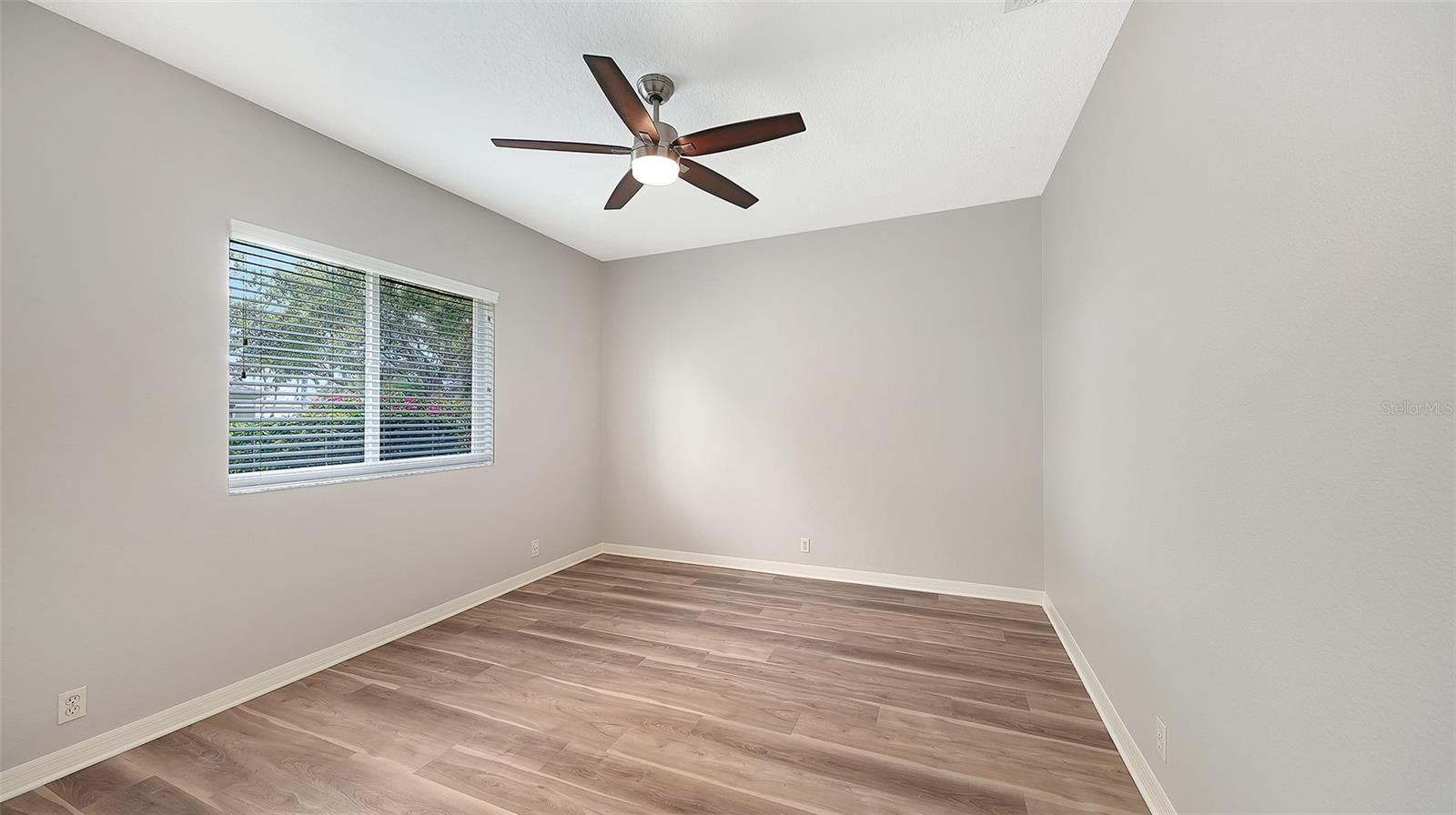 SERENOA LAKES - Residential