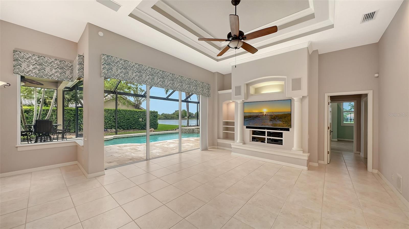 SERENOA LAKES - Residential