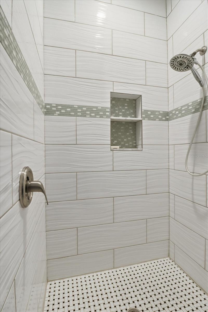 ST MARTINS RETS UNREC SUB - Residential